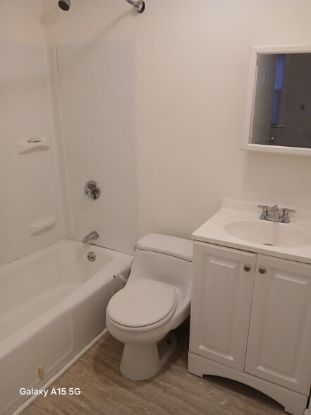 Building Photo - 183-187-187 Franklin St