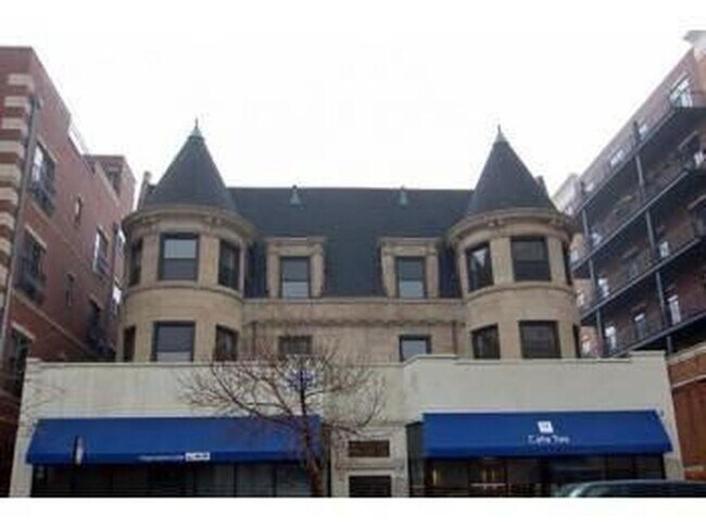 Building Photo - 2 bedroom in Chicago IL 60640