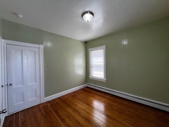 Building Photo - 362 Lonsdale Ave