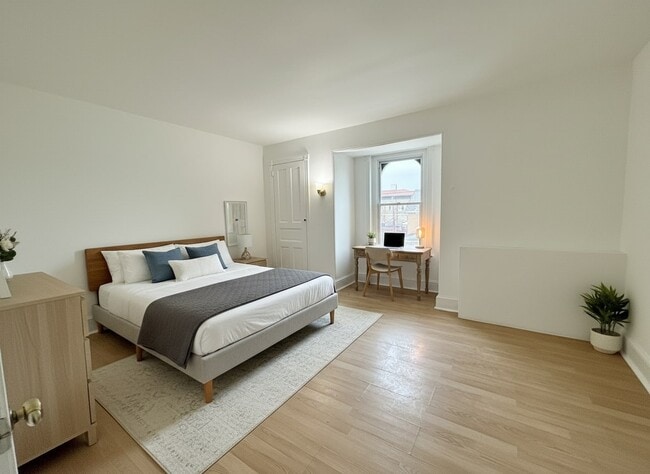 Building Photo - 636 W Lafayette St