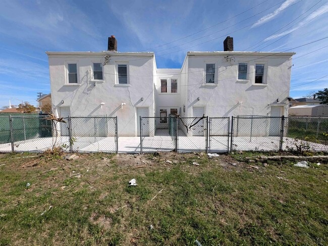 Building Photo - 126 N Delaware Ave