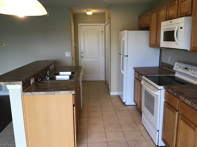 Building Photo - 1756 Portcastle Cir