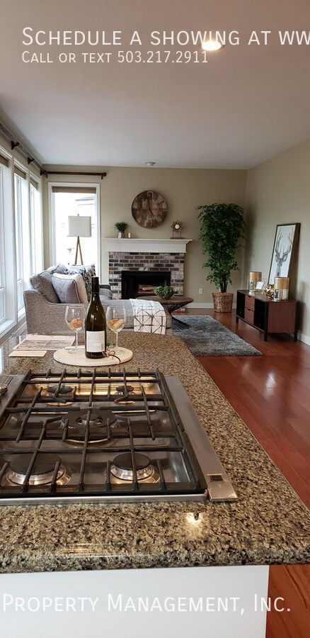 Building Photo - 14066 Chatham Ct