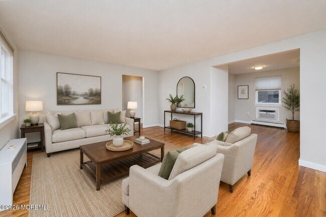 Building Photo - 66 Manor Dr