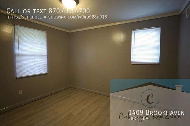 Building Photo - 1409 Brookhaven-