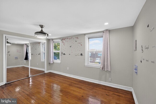 Building Photo - 8081 Fayette St
