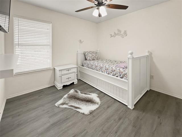 Building Photo - 2823 Brookhurst Dr