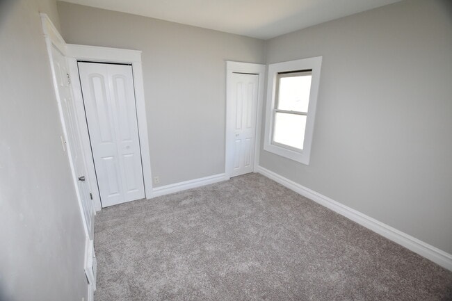 Building Photo - 545 Hammond Ave