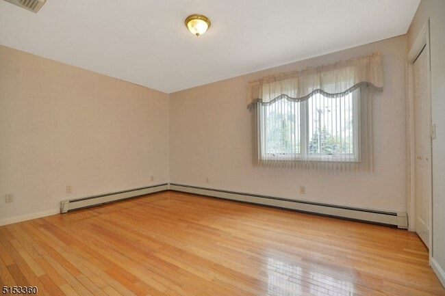 Building Photo - 250 W Midland Ave