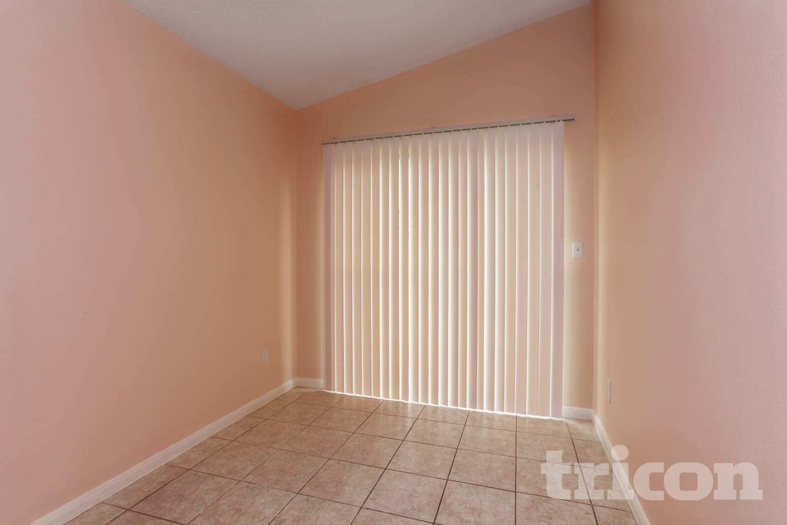 Building Photo - 3206 Boynton Dr