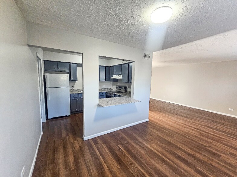 Building Photo - 7411 Astor Ave