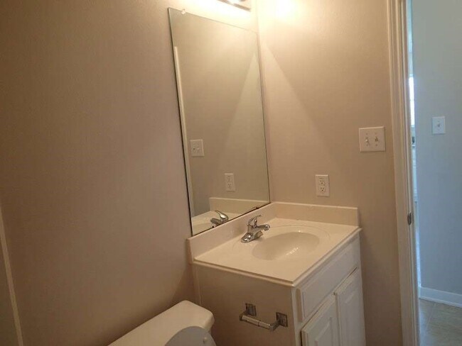 Building Photo - 6906 Lost Timber Ln