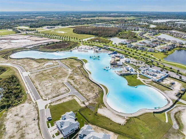Building Photo - 7278 Pool Compass Loop