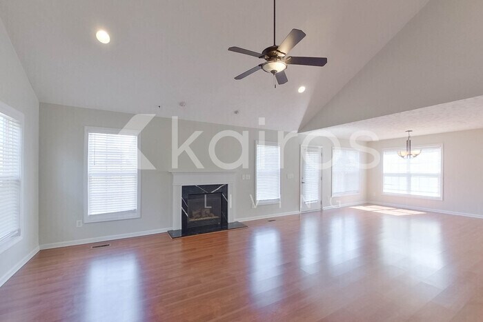 Building Photo - 135 Hillandale Rd