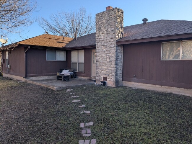 Building Photo - 3 Bed 2 Bath Home - Park Access