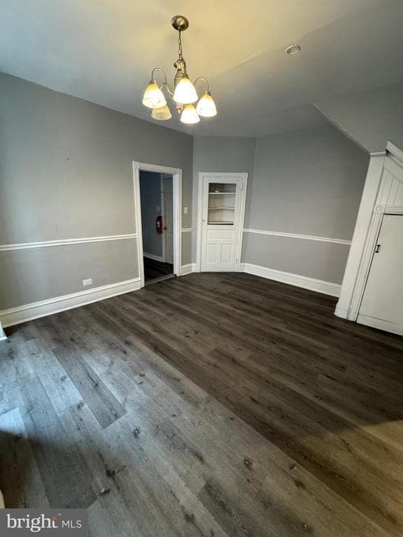 Building Photo - 533 BUTTONWOOD St