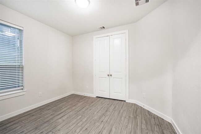 Building Photo - 27028 Hidden Rock Ct