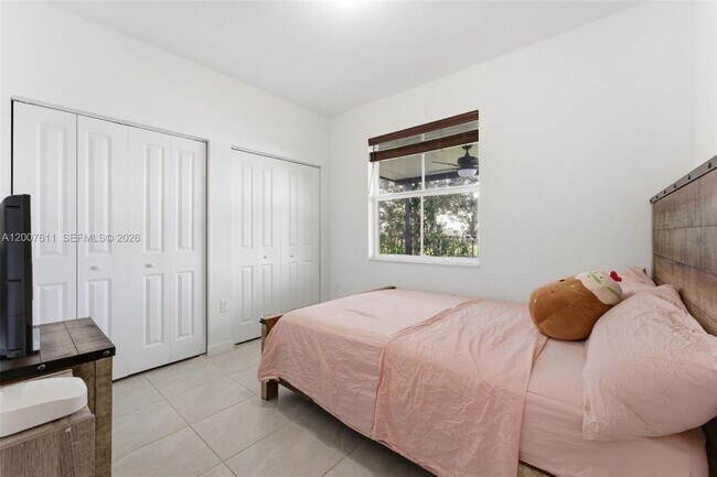 Building Photo - 2284 NW 130th St