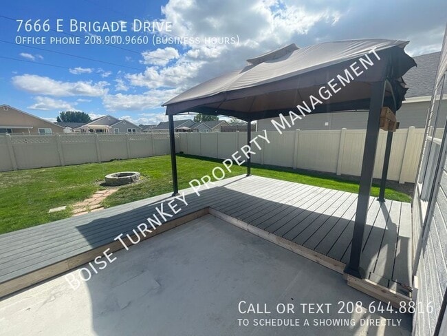 Building Photo - 7666 E Brigade Dr
