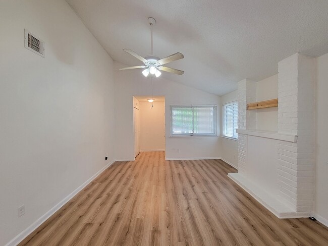 Building Photo - 17808 Northway Ct