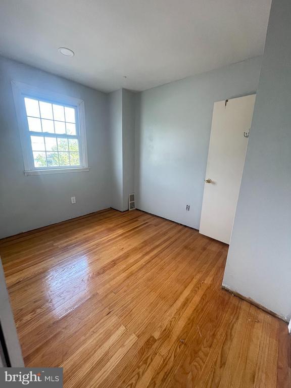 Building Photo - 3300 Kayford Cir
