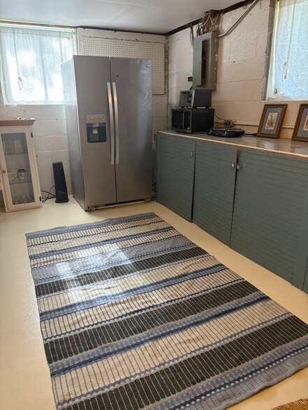 Building Photo - 275 Doeskin Trl
