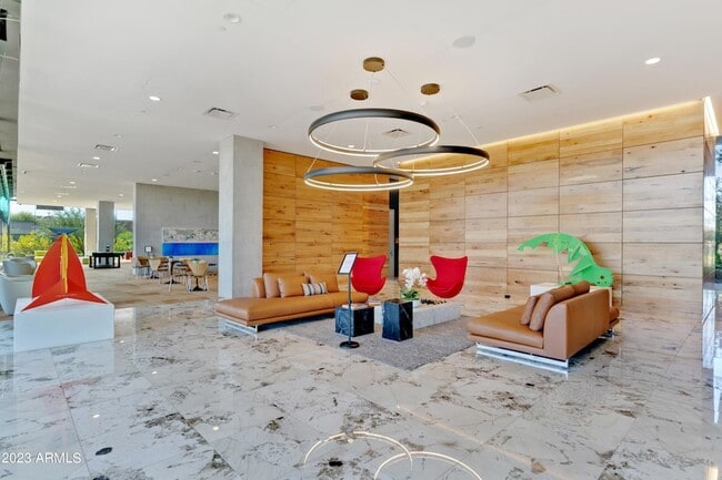 Building Photo - 7180 E Kierland Blvd