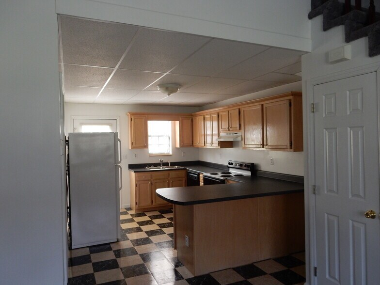 Building Photo - 124 Forest Meadow Ln
