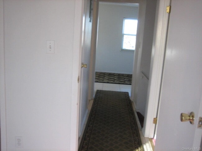 Building Photo - 235 Fieldmere St