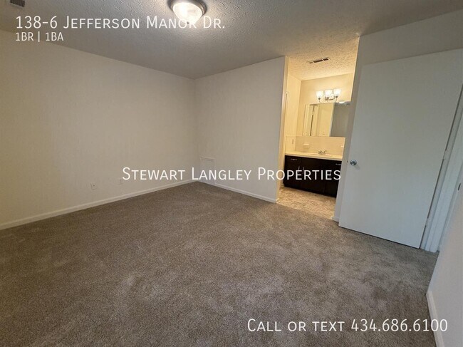 Building Photo - 138-6 Jefferson Manor Dr.-