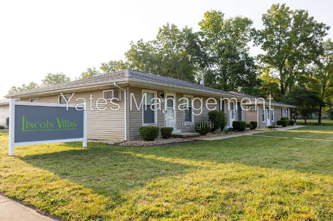 Building Photo - 1127 E Lincoln St