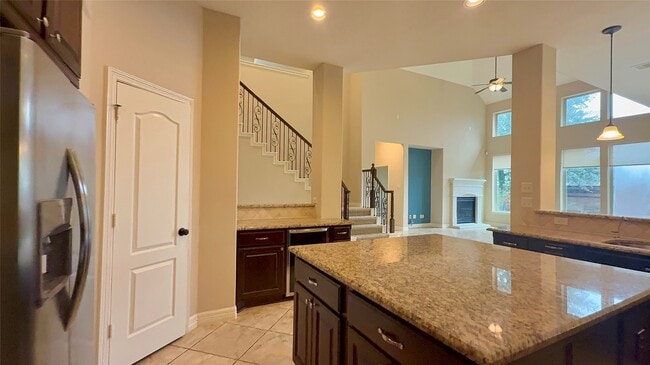 Building Photo - 27623 Dalton Bluff Ct