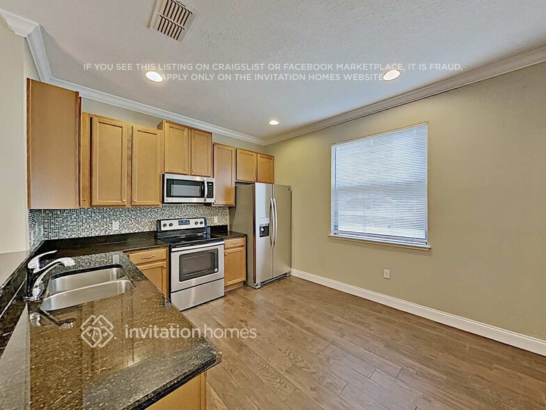 Building Photo - 1414 Jorhagen Dr