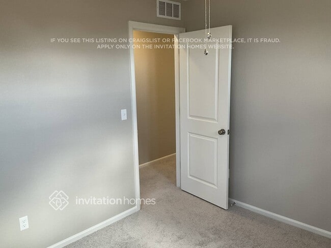 Building Photo - 5619 Dakan Lp