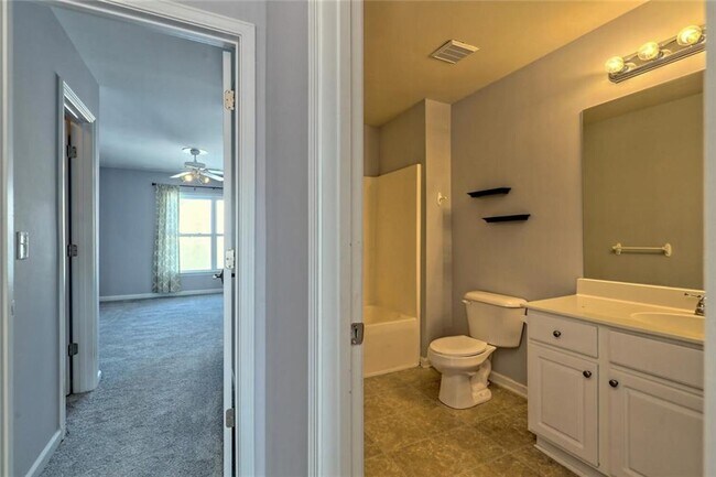 Building Photo - 5145 Fieldgate Ridge Dr