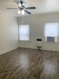 Building Photo - Charming Studio located minutes from DTLA,...