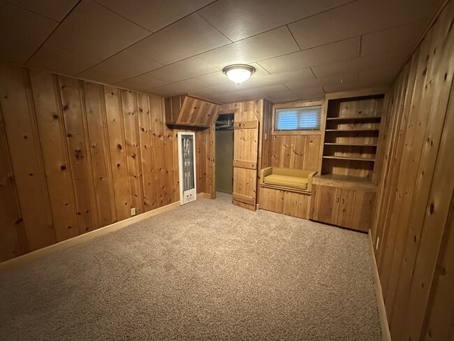 Building Photo - 1376 Darling St