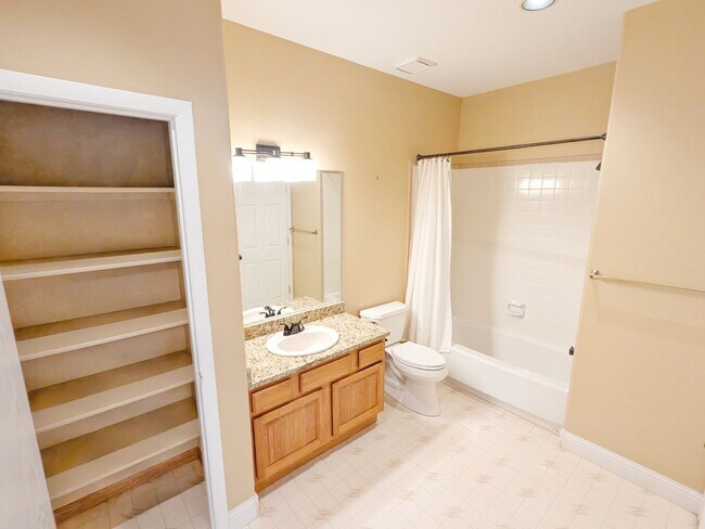 Building Photo - Beautiful Home In Monument