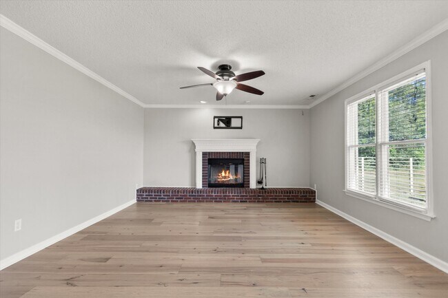 Building Photo - 300 Early Harvest Ct