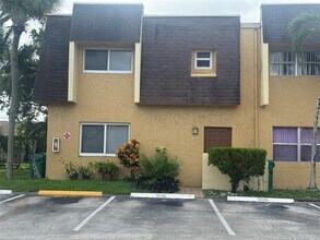 Building Photo - 5646 Blueberry Ct