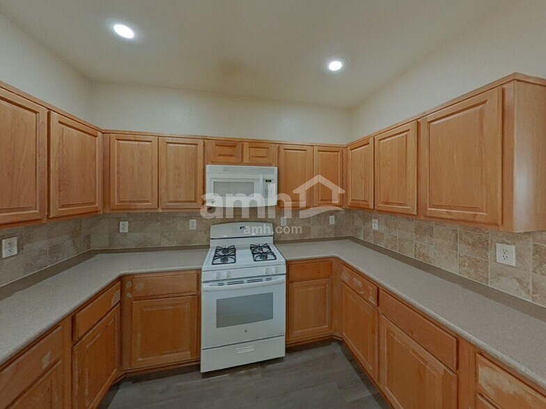 Building Photo - 1337 Cedar Berry Ct