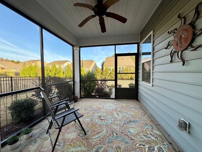 Building Photo - 2334 Abundance Ln