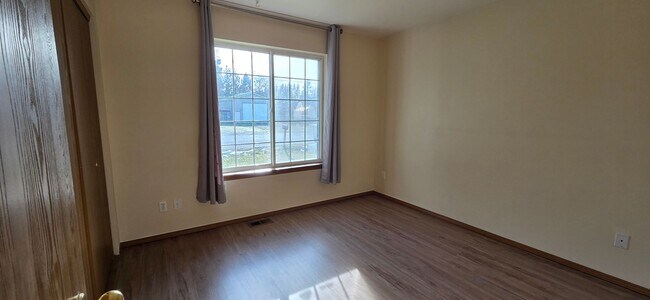 Building Photo - 229 E. Orchard-9231 N. Kayla Ct.