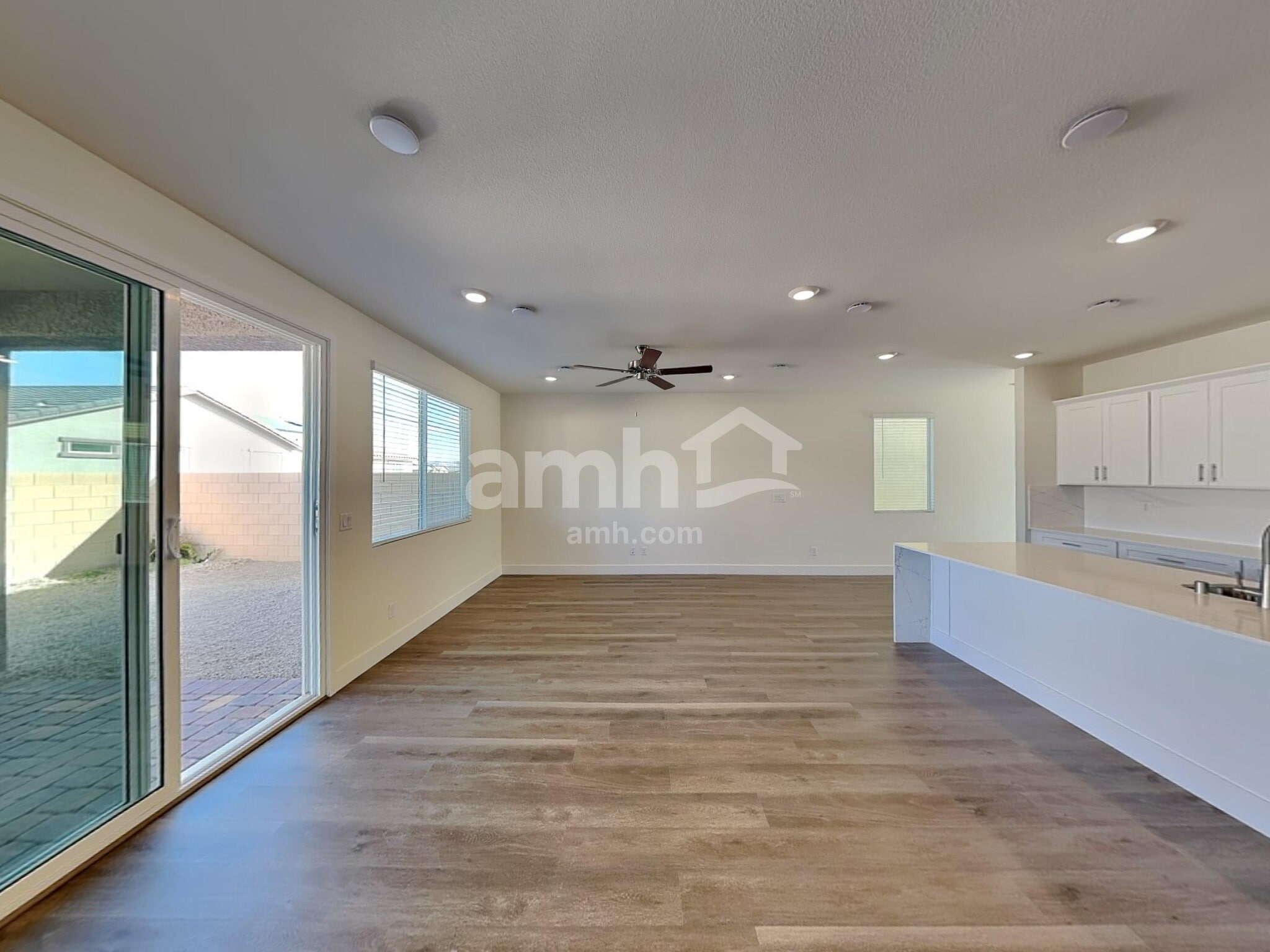 Building Photo - 10378 Beaver Tail St