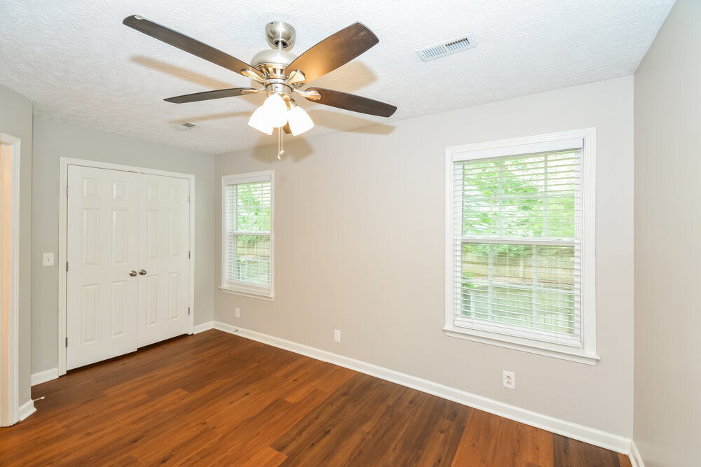 Building Photo - 915 Buckhaven Dr