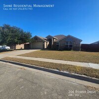 Building Photo - 206 Rowdy Dr