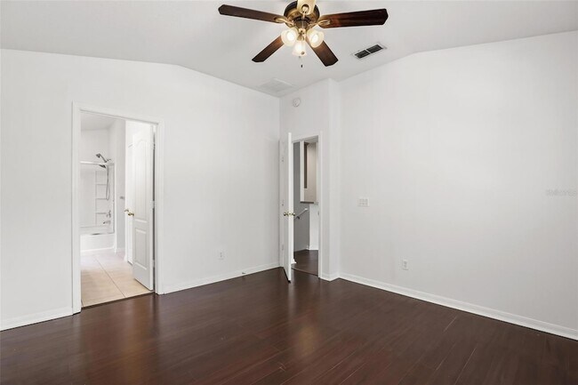 Building Photo - 3310 Pine Oak Trail