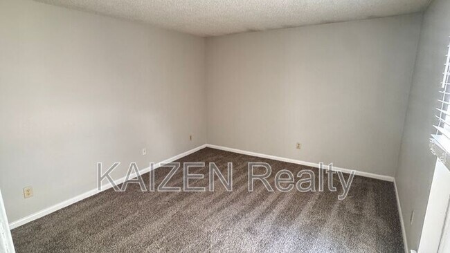 Building Photo - 6774 Enchanted Oak Pl