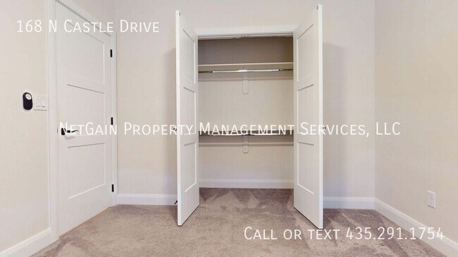 Building Photo - 168 N Castle Dr