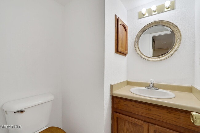 Building Photo - 10925 Loma Alta Pl